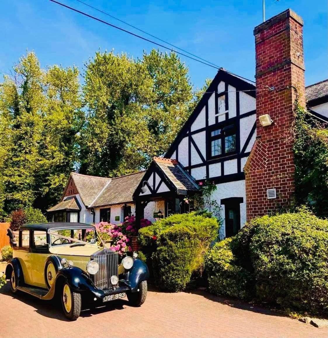 The Stanwick Hotel Exterior foto